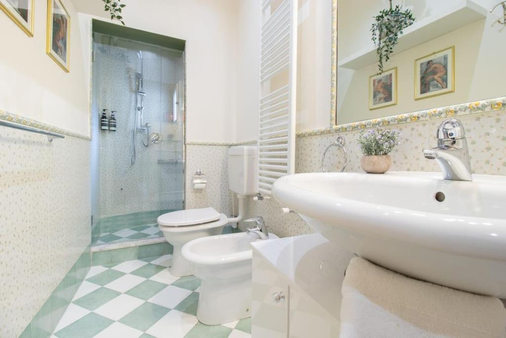 Apartament 50 Metri Duomo Di Lucca Self Check-In E Wi-Fi Zewnętrze zdjęcie